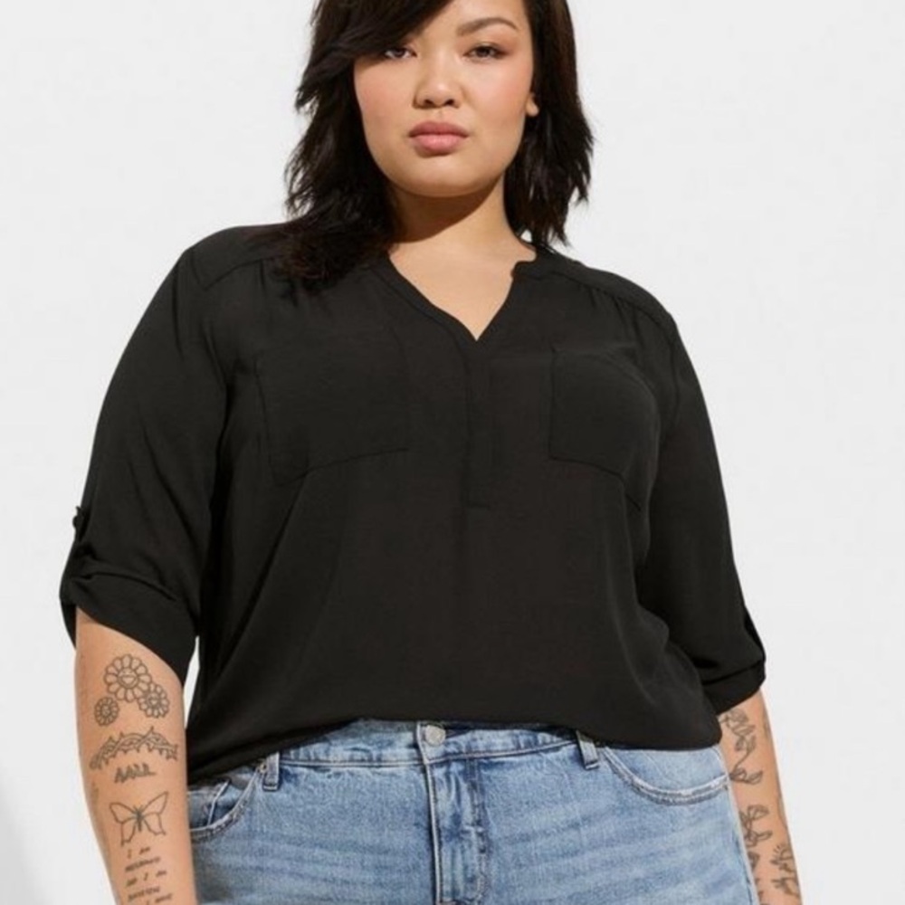 Torrid Harper Georgette Pullover 3/4 Sleeve Blouse Size.Medium
